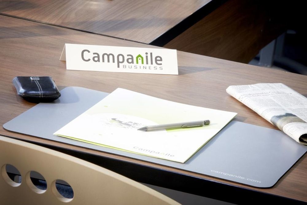 Campanile Clermont Ferrand - Le Brezet Hotel Servis gambar